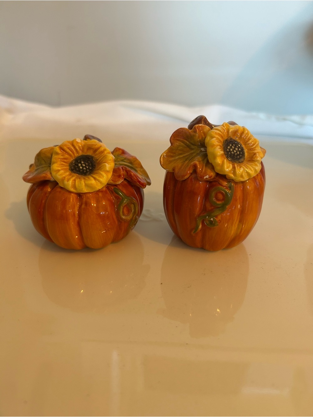 Pumpkin and sunflower salt and pepper shaker, autumn, fall, thanksgiving